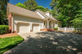 4512 Lake Flower Dr in Holly Springs, NC - Building Photo - Building Photo