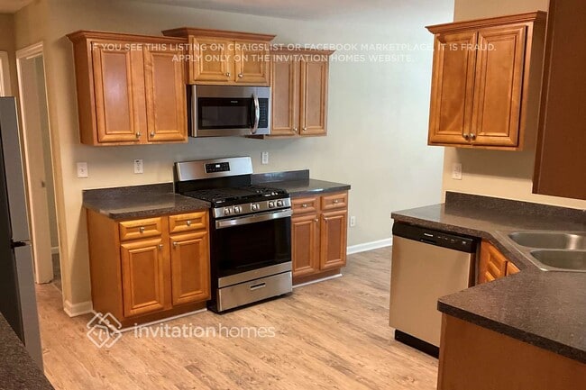 758 Florigen Ln in Fairburn, GA - Building Photo - Building Photo