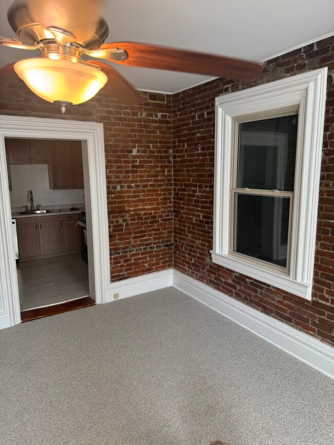 1035 Allen Ave, Unit Apt 1 in St. Louis, MO - Building Photo - Building Photo