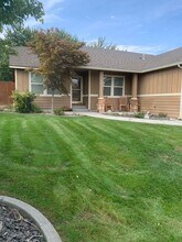 420 S Penn Pl in Kennewick, WA - Building Photo - Building Photo