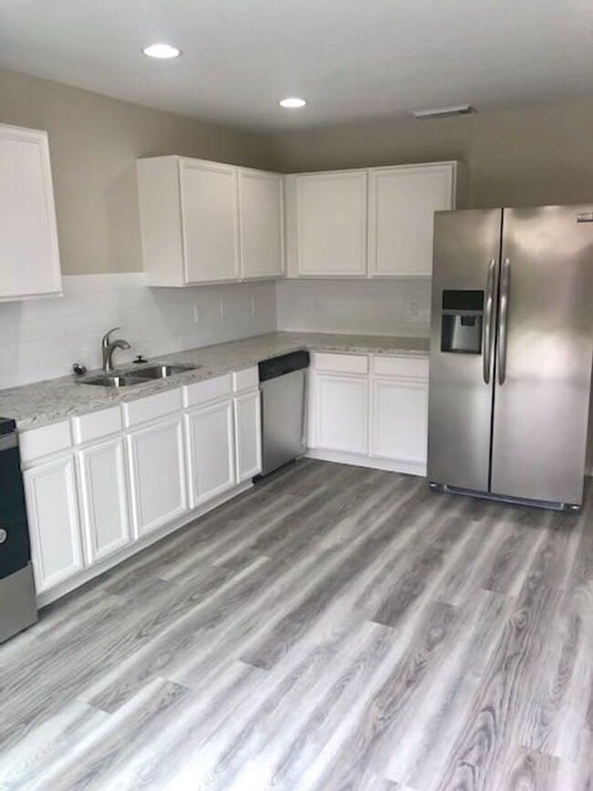 8915 Cloudstone Pl in Converse, TX - Building Photo - Building Photo