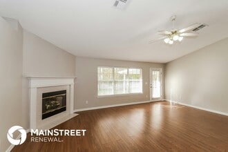 10450 McGirts Creek Dr in Jacksonville, FL - Building Photo - Building Photo