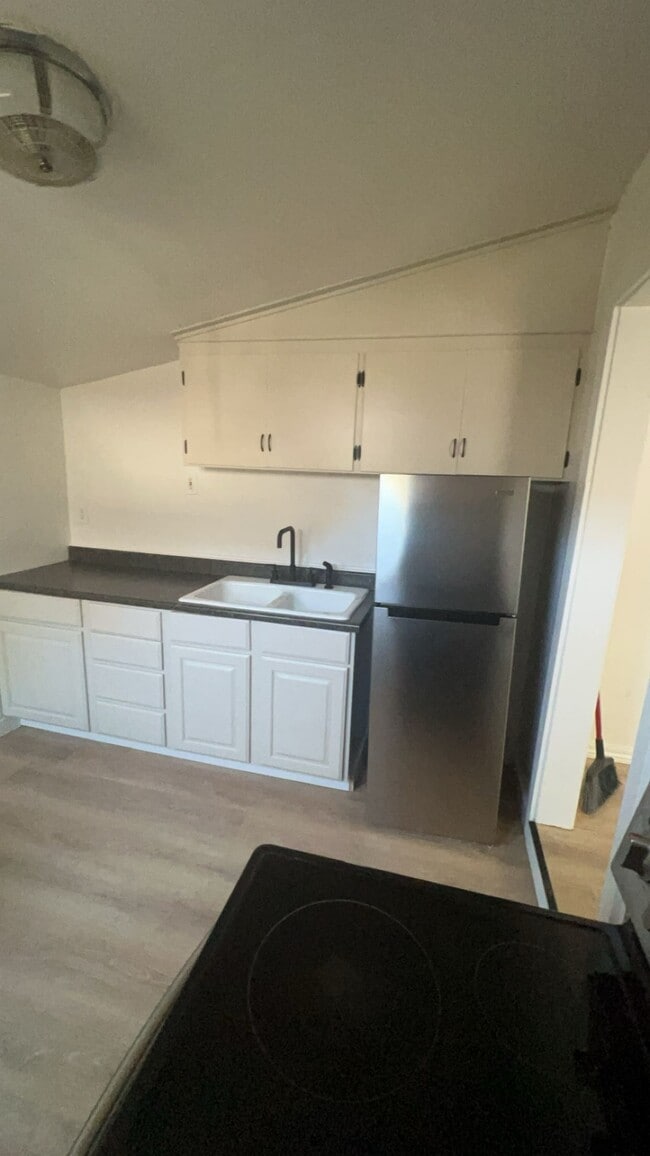 348 S Lee Ave, Unit 348 in Idaho Falls, ID - Foto de edificio - Building Photo