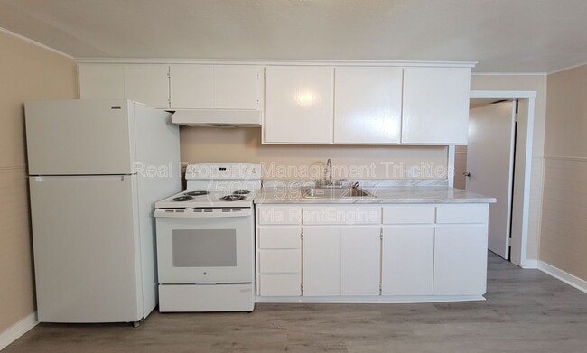 property at 508 9th St