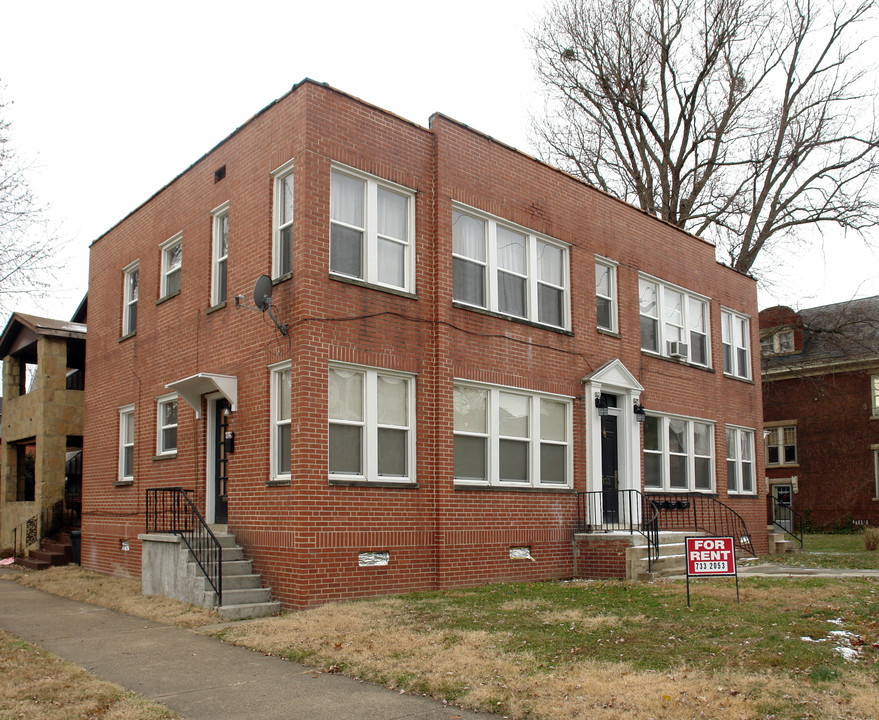 1133 10th St in Huntington, WV - Building Photo