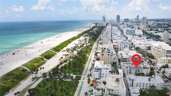 1357 Collins Ave in Miami Beach, FL - Building Photo