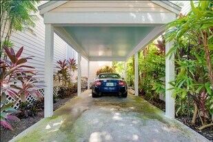 197 Golf Club Dr in Key West, FL - Building Photo