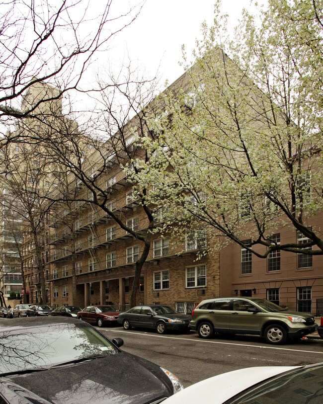 530-530 E 89th St in New York, NY - Foto de edificio - Building Photo