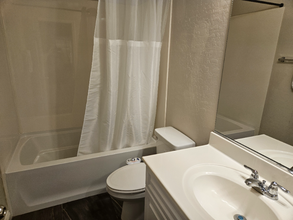 300 Cadence View Way in Henderson, NV - Building Photo - Building Photo