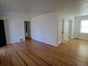 711 W 90th Terrace in Kansas City, MO - Building Photo - Building Photo