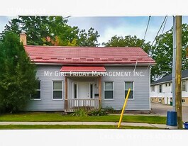 13 Menno St in Waterloo, ON - Building Photo