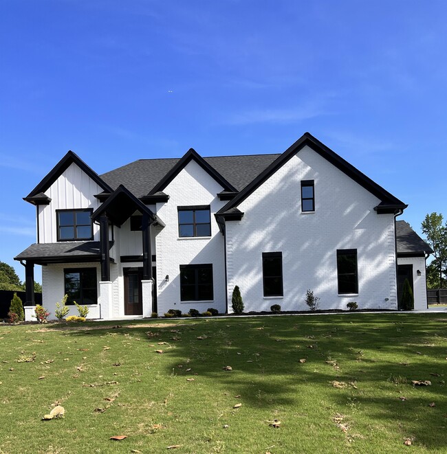 property at 3488 Hamilton Mill Rd