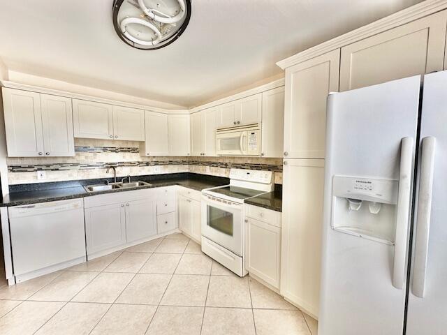 4001 Hythe A in Boca Raton, FL - Building Photo - Building Photo