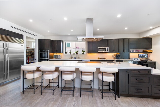 property at 9401 Kirkside Rd