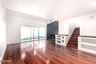 1530 S River Dr in Tempe, AZ - Building Photo - Building Photo