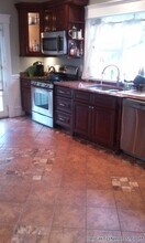 127 Nonantum St, Unit 2 in Boston, MA - Foto de edificio - Building Photo