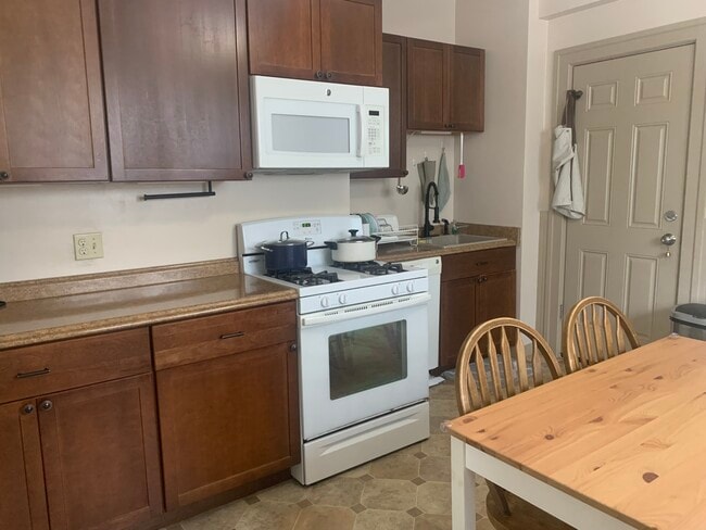 15 Harding St, Unit 1