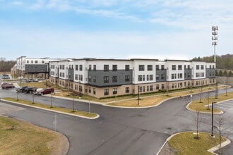 Rose Senior Living in Farmington Hills, MI - Foto de edificio - Building Photo