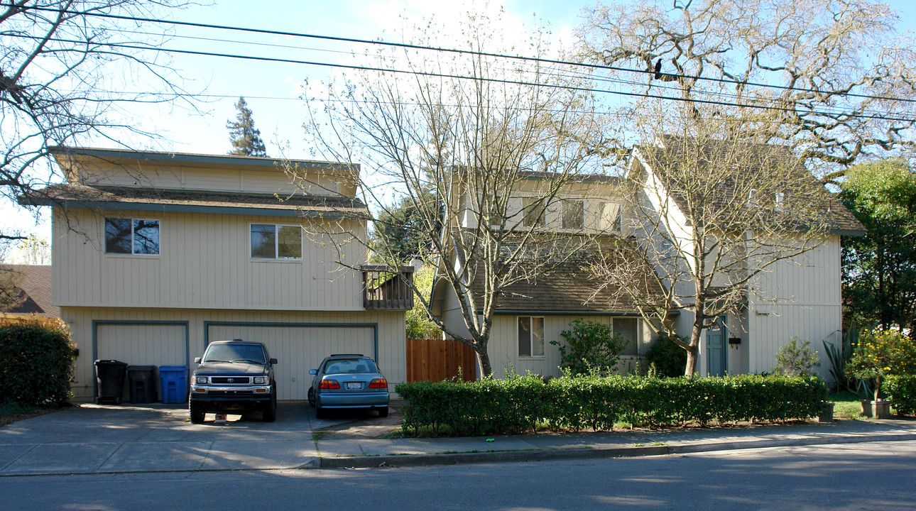 1420-1426 Pacific Ave in Santa Rosa, CA - Building Photo