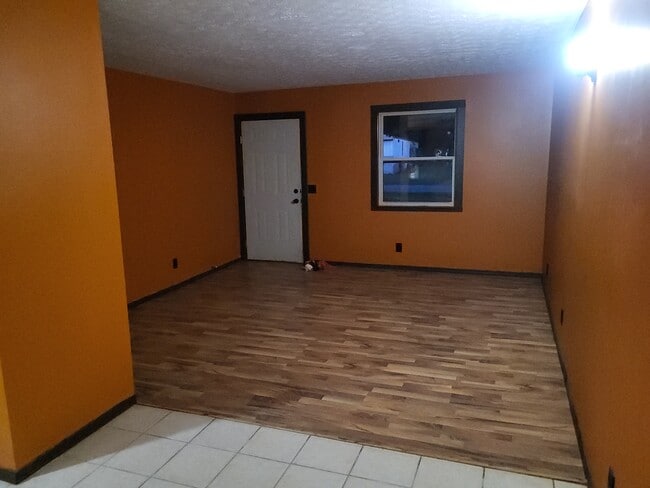 75 Roland St in Campbellsville, KY - Building Photo - Building Photo