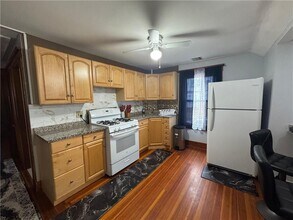 2 Brook St in Smithfield, RI - Building Photo - Building Photo