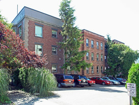 Qualman Apartments