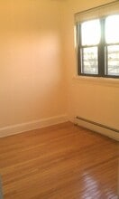 7238 Yellowstone Blvd in Forest Hills, NY - Building Photo - Building Photo