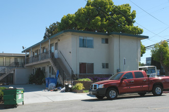 2141 Fruitdale Ave in San Jose, CA - Building Photo - Building Photo