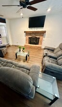 1 Spring Cove in Texarkana, TX - Foto de edificio - Building Photo
