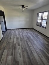 514 Noble St in Perry, OK - Building Photo - Building Photo