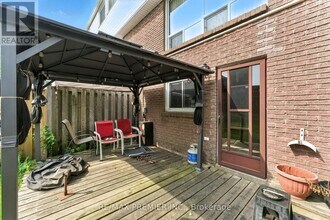 164E Henry St in Brantford, ON - Building Photo - Building Photo