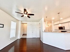 5897 Bella Marie Way in Frederick, MD - Building Photo - Building Photo
