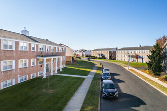 Greentree Apts-Quakertown in Quakertown, PA - Building Photo - Building Photo