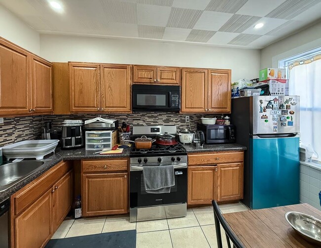 property at 125 Mallory Ave