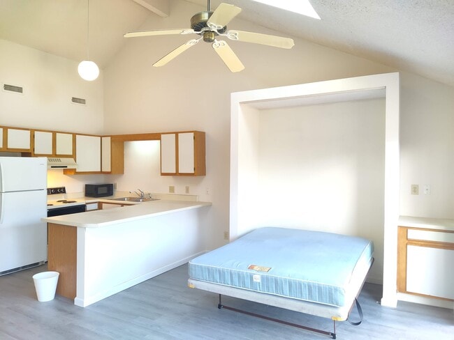 property at 510 Fairwood Lakes Dr