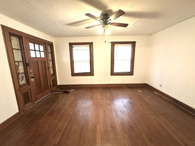 2348 N Campbell Ave in Springfield, MO - Building Photo - Building Photo