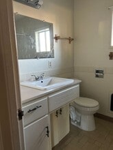 808 SW Broadway St in Albany, OR - Building Photo - Building Photo