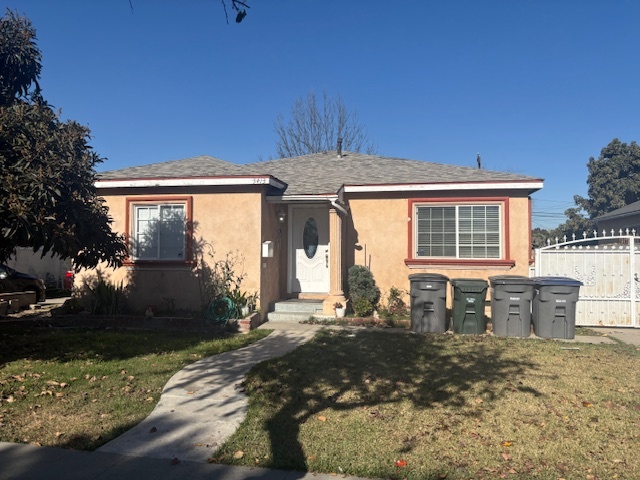 5413 Pelleur St in Lynwood, CA - Building Photo