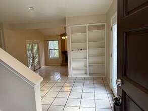 9314 Whisper Pt in San Antonio, TX - Building Photo - Building Photo