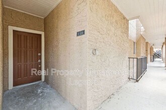 5550 Spring Valley Rd in Dallas, TX - Building Photo - Building Photo