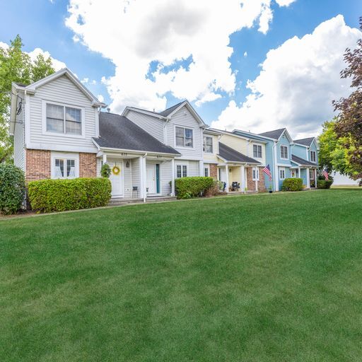 North Road Townhomes in Scottsville, NY - Foto de edificio - Building Photo