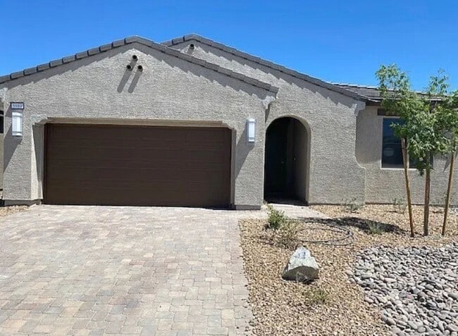 property at 5980 E Drosetta Ave