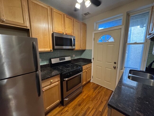 property at 2257 W Rosemont Ave
