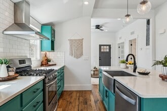 320 Baker St in Longmont, CO - Building Photo - Building Photo