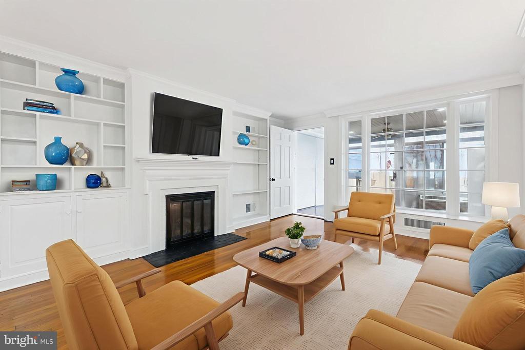2420 I St NW in Washington, DC - Building Photo