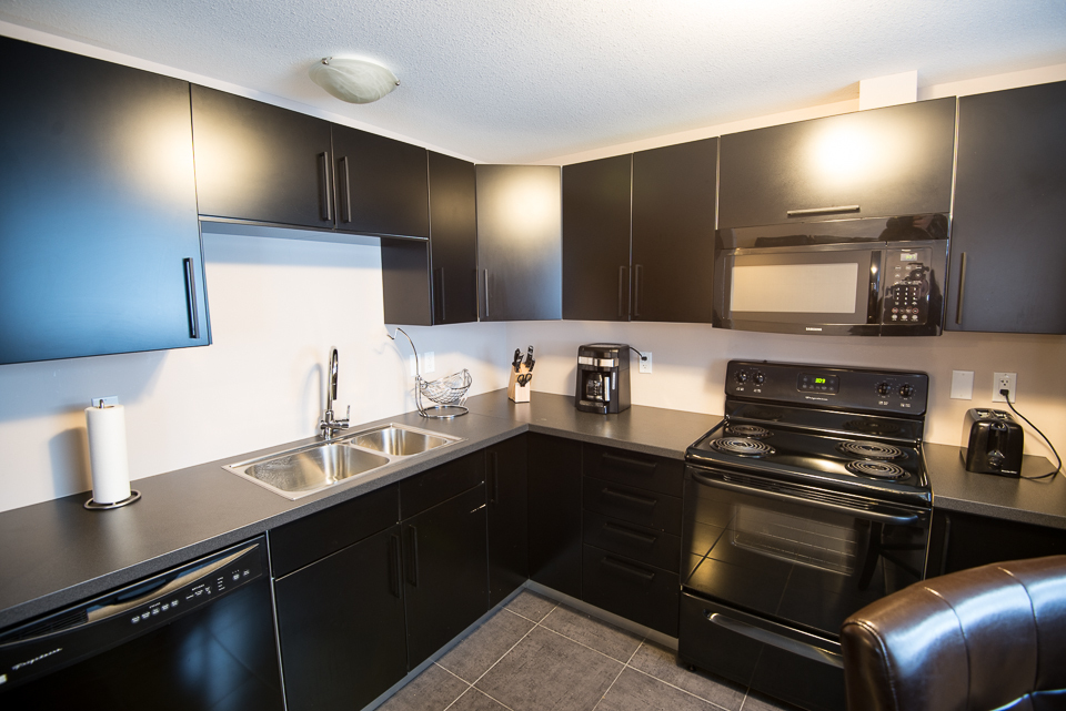 820 Cumberland Ave S in Saskatoon, SK - Building Photo