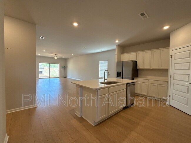 280 Shangrila Wy in Meridianville, AL - Building Photo - Building Photo