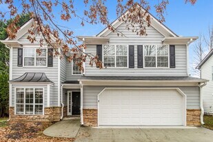 4090 Bradstone Trace NW in Lilburn, GA - Building Photo