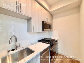 5517 9th Ave NW in Seattle, WA - Building Photo - Building Photo