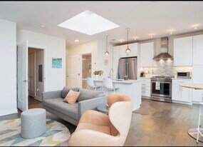 62 India St, Unit 405 in Portland, ME - Building Photo